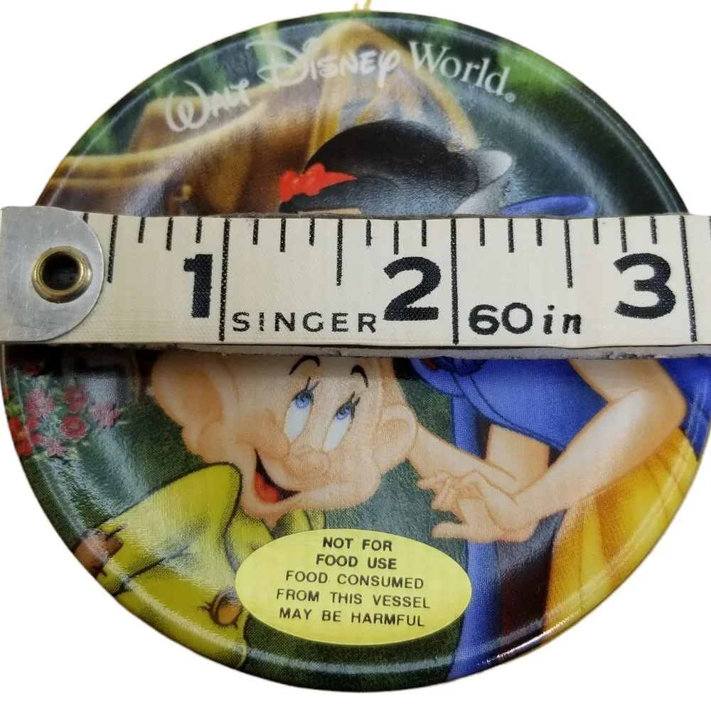 Walt Disney World Snow White “A kiss for Dopey" Mini Collectible Plate Ornament - Picture 5 of 6